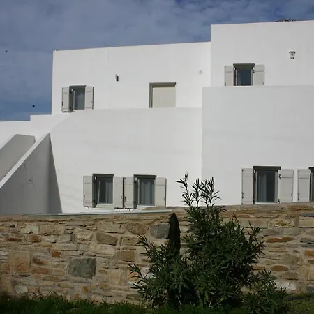 Persephone - Sunset Holiday home Parasporos