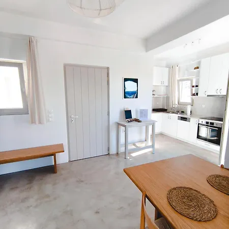 Persephone Sunset Holiday home *