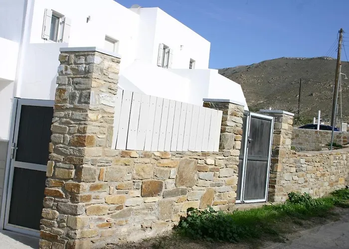 Persephone's Summer House Paros - 2br Garden Παράσπορος